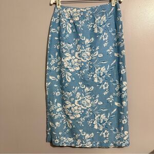 TALBOTS Slit Back blue and white floral skirt. Size 8P